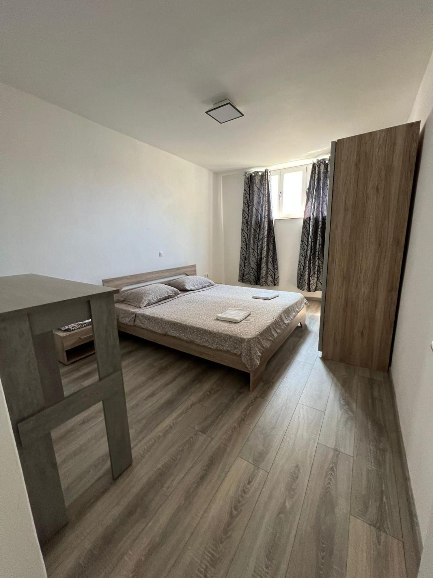 Ferienwohnung Centrum Makarska Exterior foto